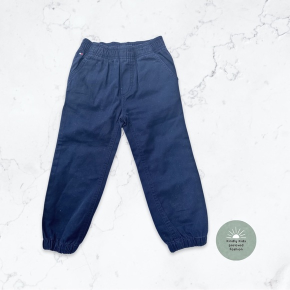 Tommy Hilfiger | size 3T BNWOT 
Woven joggers with elastic cuffs. - Picture 1 of 4
